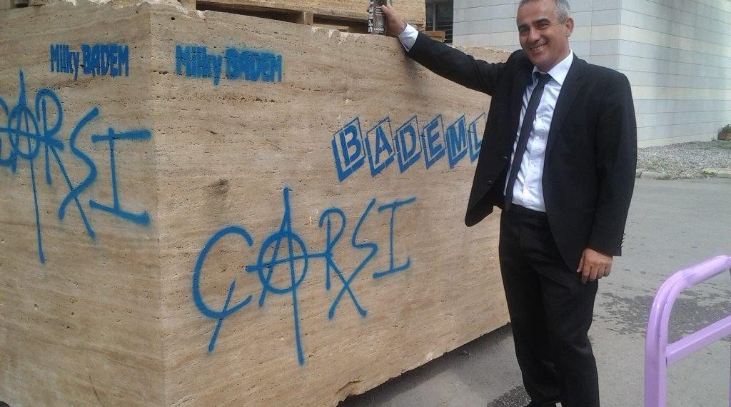 Babomar, Hindistan pazarında iddialı