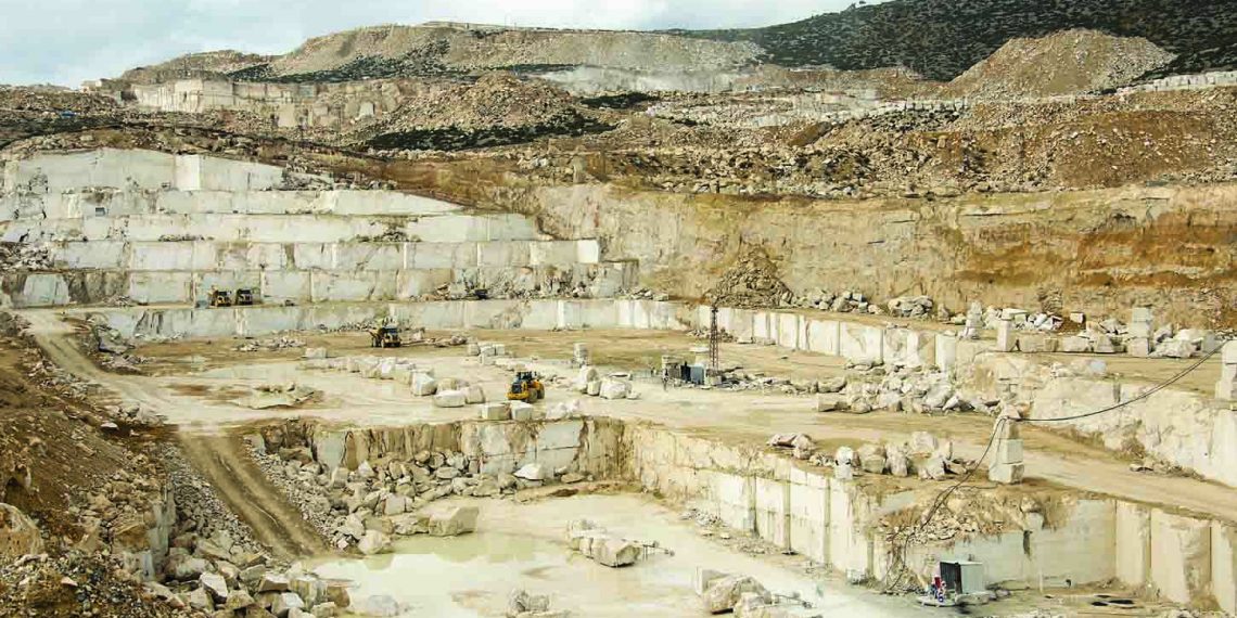 40 işe çırak olmaktansa bir işe usta olmak Doğaltaşın Ustası “Emek Mermer”