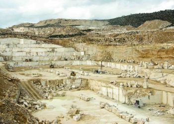 40 işe çırak olmaktansa bir işe usta olmak Doğaltaşın Ustası “Emek Mermer”