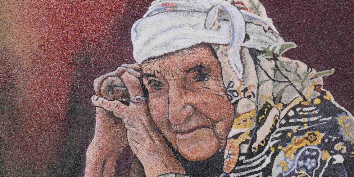TAŞLAR SANATA DÖNÜŞÜYOR