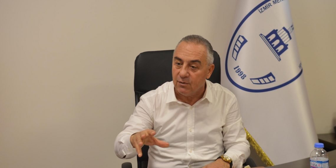 “Dünyanın ikinci büyük fuarı diye övünüyoruz. Bir sanayi sitesi yok dövünüyoruz!”