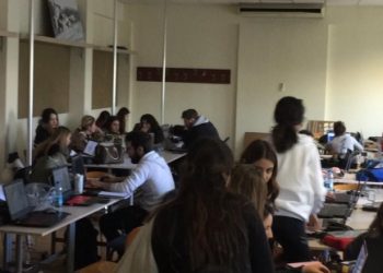 Mimarlık öğrencileri doğal taşı öğreniyor