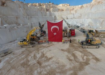 Doğadaki güzelliğin kalite ile buluşma noktası: Yeşilova Mermer