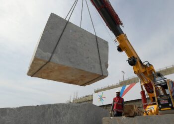 Umutlu yükseliş sürüyor