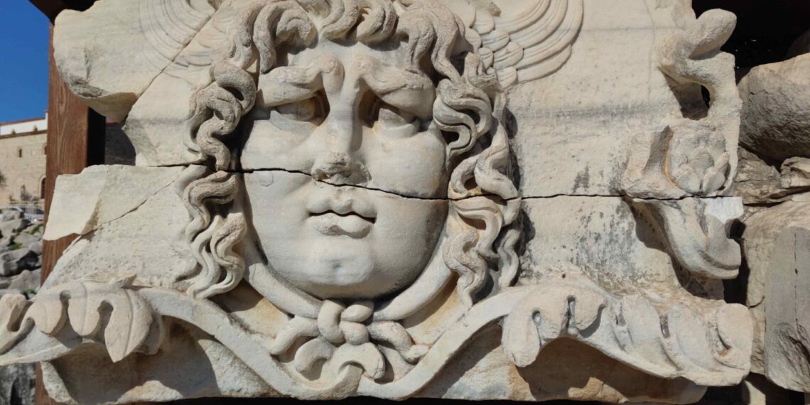 Didim Apollon Tapınağı