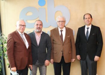 İhracatçı, kendi ürününü, kendi şirketiyle taşıyacak