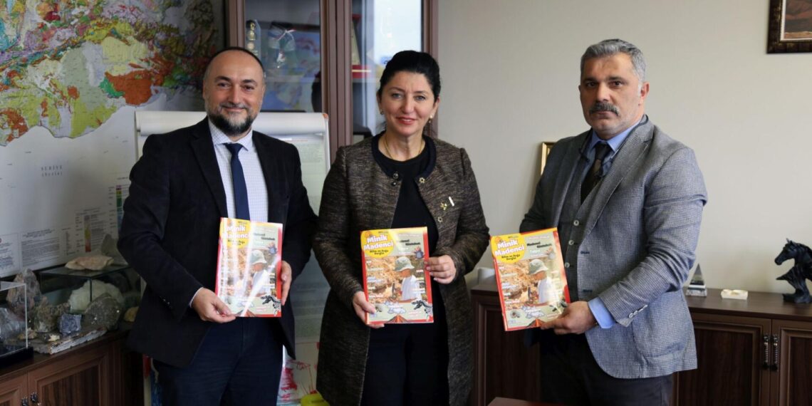 Minik Madenci Dergisi çocuklarla buluştu