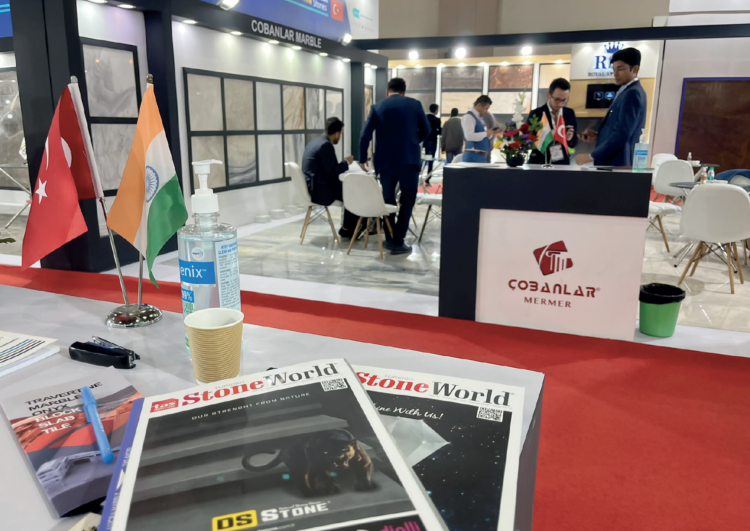 Pandemi sonrası ilk Hindistan fuarı yüzleri güldürdü