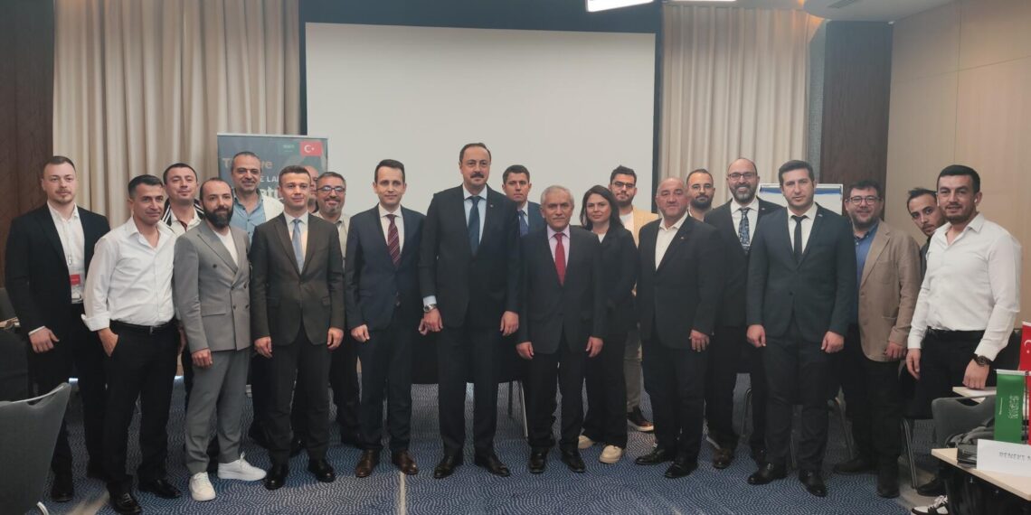 Suudi Arabistan’ın görkemli binalarını Türk doğal taşları süsleyecek