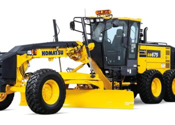 Komatsu GD675-7E0 Grader on the Road with Innovative Design