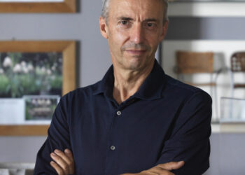 A painter in design: Raffaello Galiotto