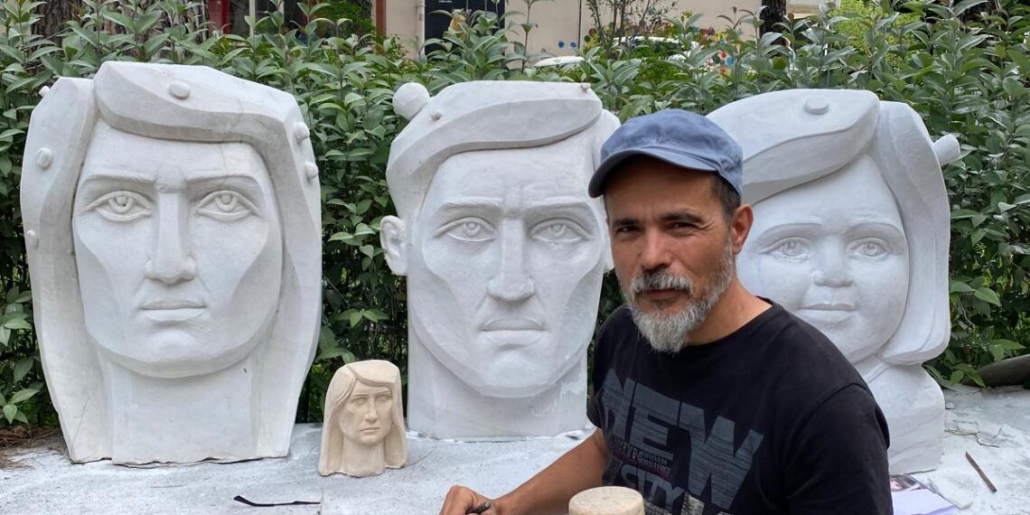 Sanatla Yoğrulan Bir Hayat