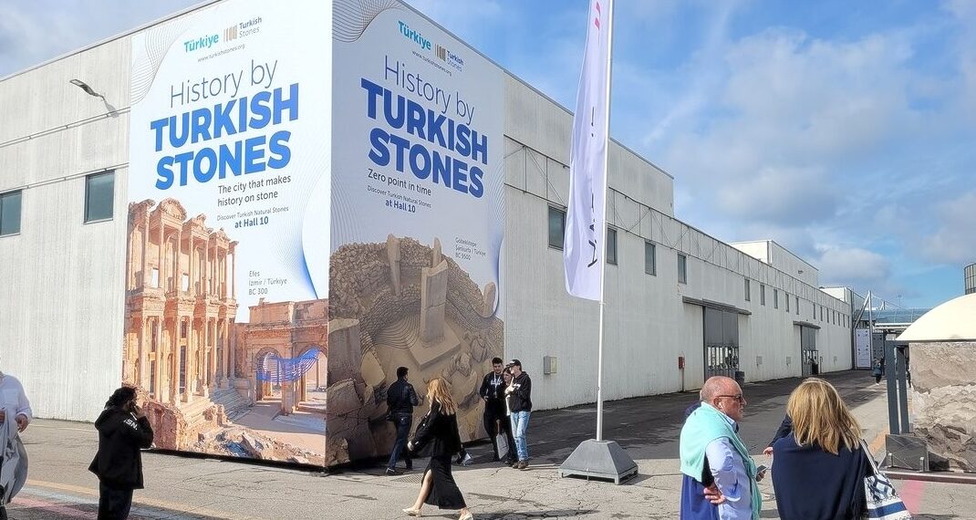 Türk doğal taş firmaları İtalya’da uluslararası alıcılarla buluştu