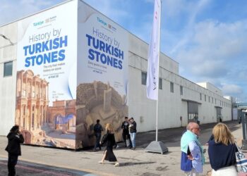 Türk doğal taş firmaları İtalya’da uluslararası alıcılarla buluştu
