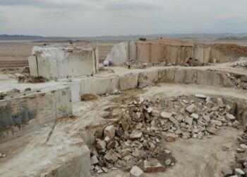 Taşın ötesinde bir hikâye : Behsang