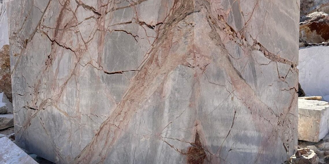 Madencilikte üç kuşak, tek tutku: Yukmar Marble