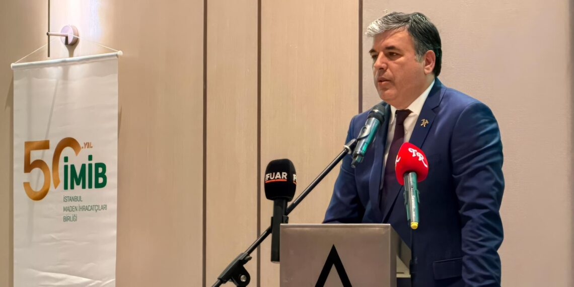 ‘Türk doğal taşının marka yolculuğu sürmeli’