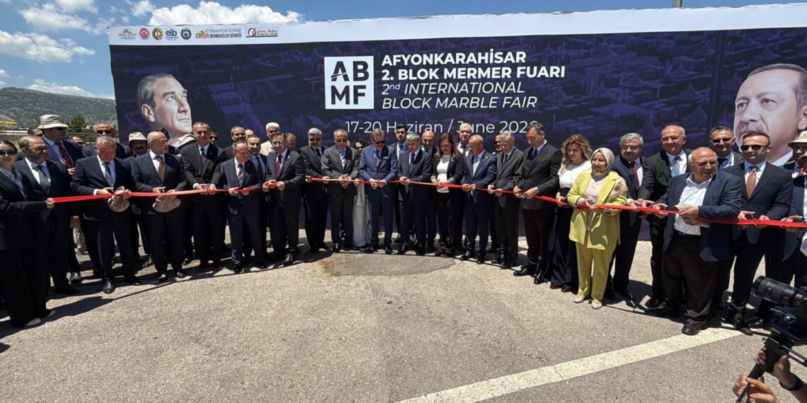 Afyonkarahisar Blok Mermer Fuarı açıldı