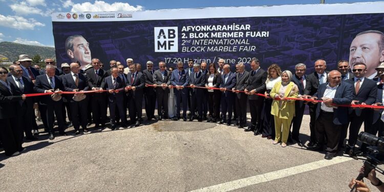 Afyonkarahisar Blok Mermer Fuarı açıldı