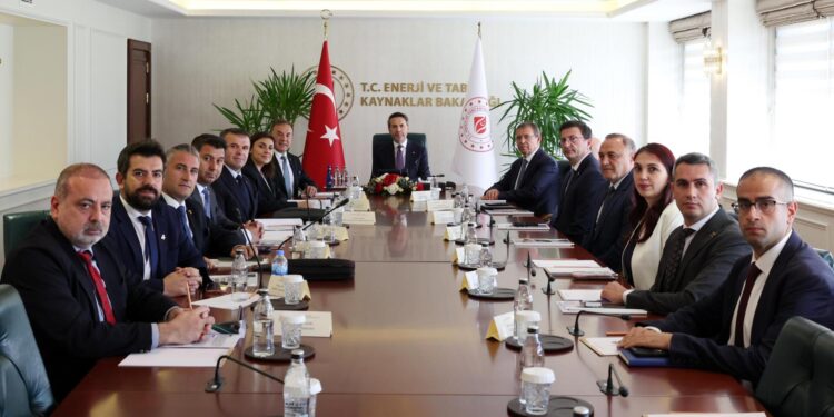 Maden sektöründen ‘14 soruna 14 çözüm’ önerisi