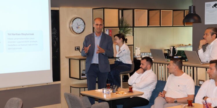 Ege Maden İhracatçıları Birliği geleceğin yol haritasını belirliyor